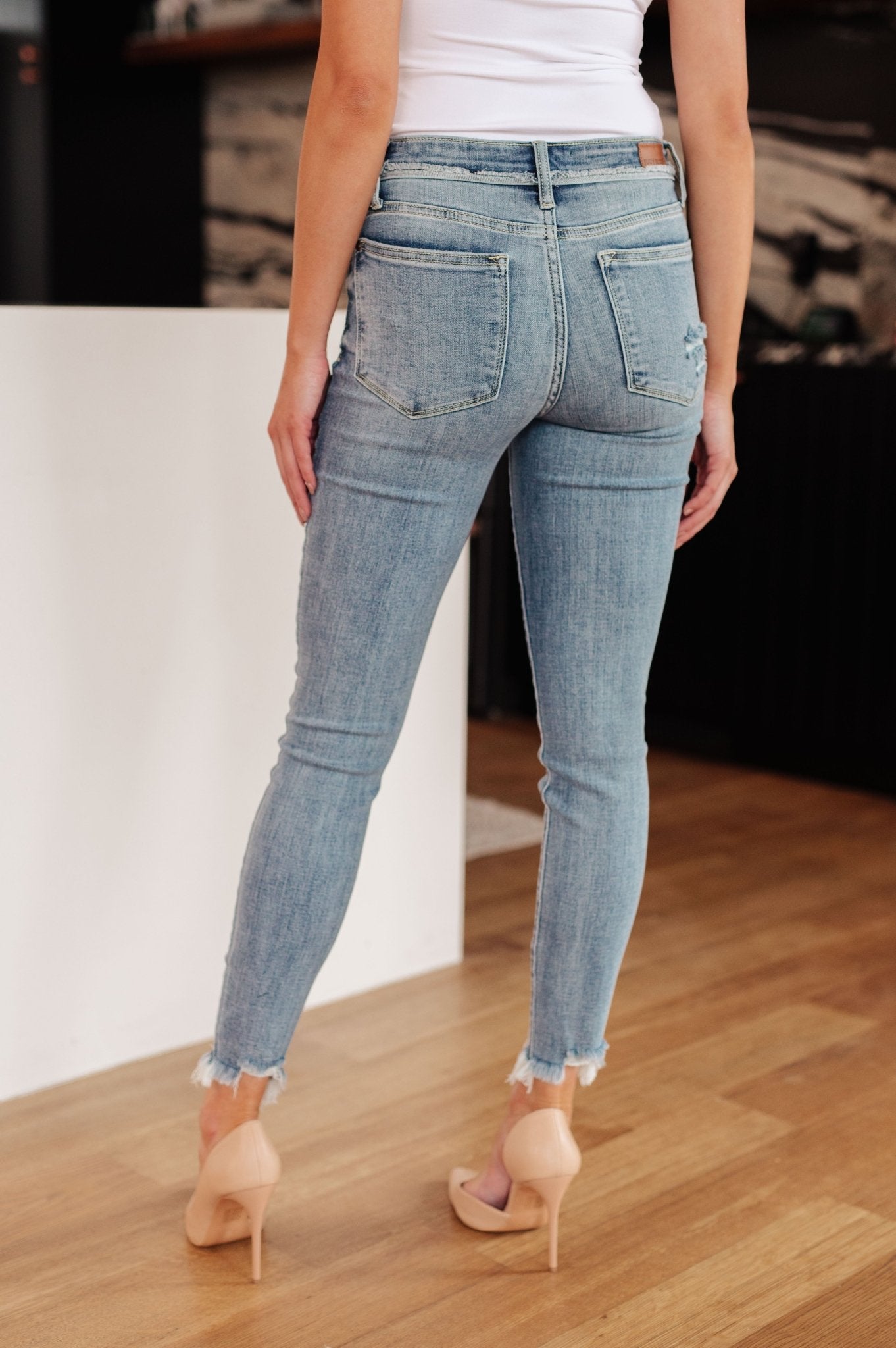 Sherry Mid Rise Release Waistband Detail Skinny - Loving God