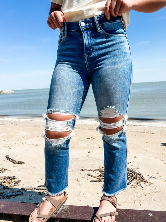 Lateral Gig | Kayla Distressed Cropped Flare Denim Jeans