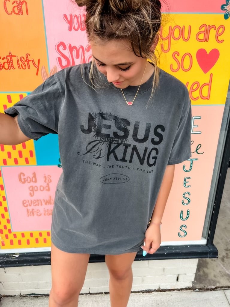 Loving God | Jesus is King - Loving God