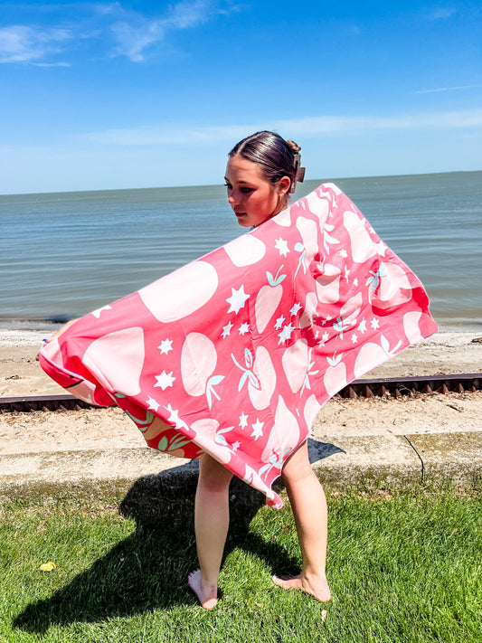 Loving God | Strawberry Quick - dry Beach Towel - Loving God